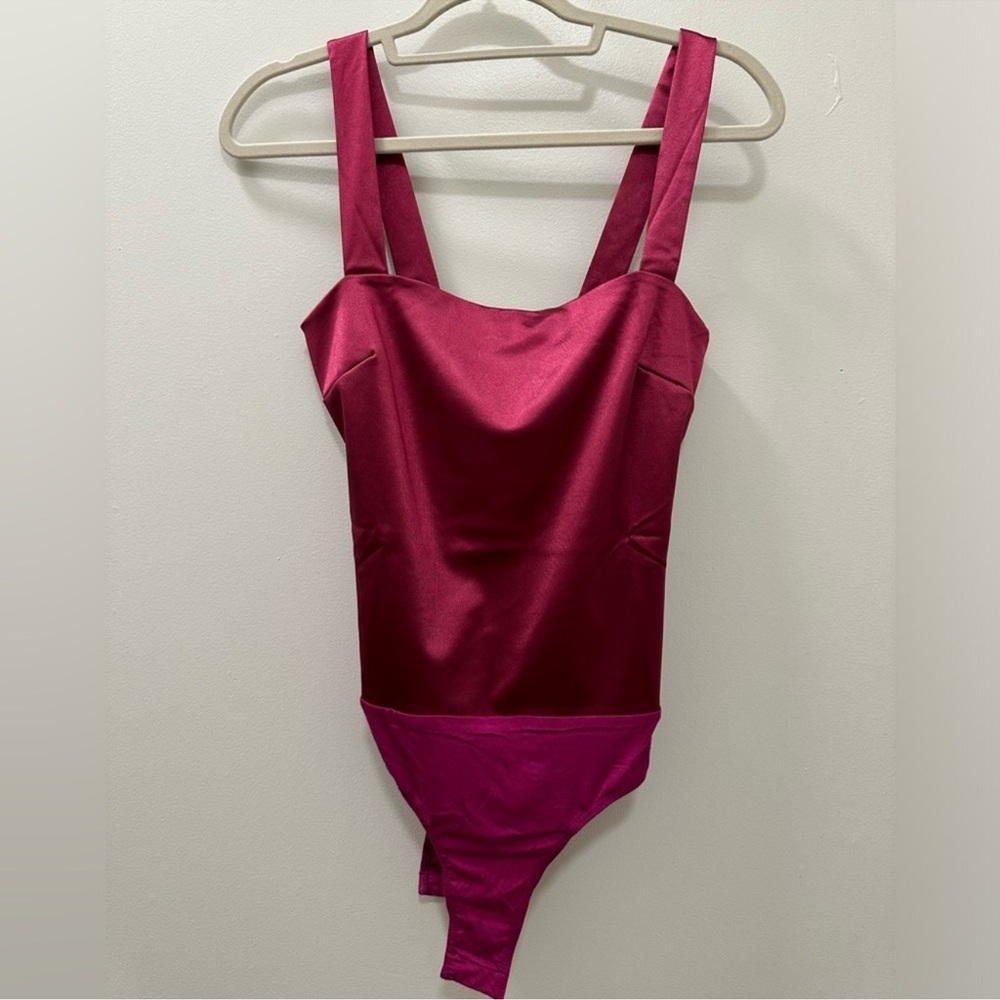 NWT Lulu's Body Suit, Size Medium